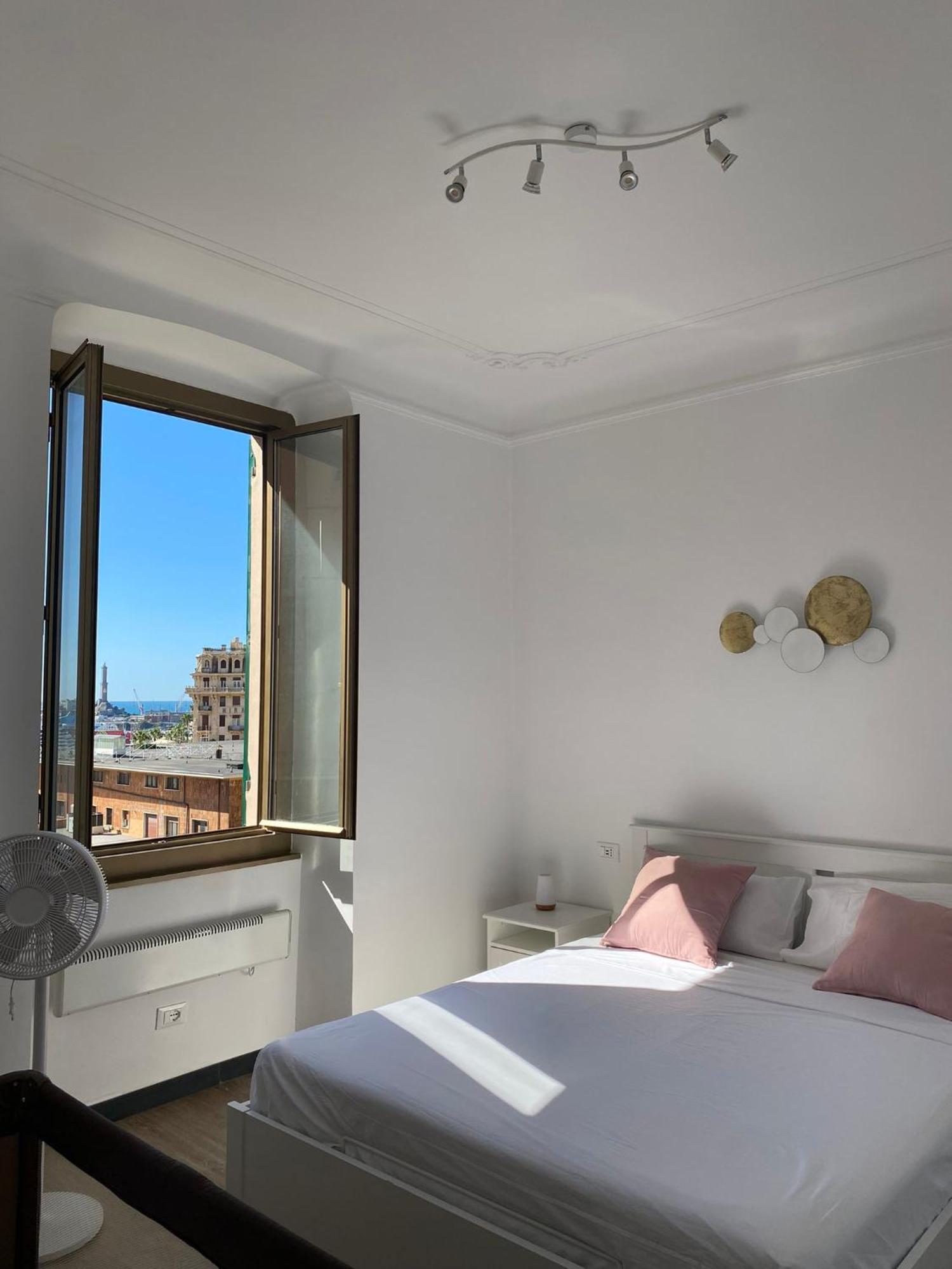 La Finestrella Sul Porto * Genua